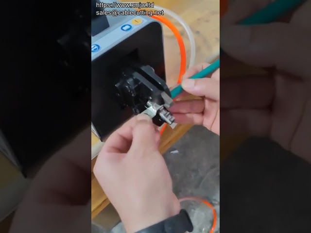 소형 공압 터미널 압착기 | 효율적인 와이어 하네스 자동화