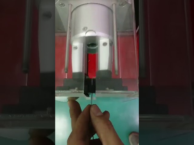 반자동 동축 케이블 피복 벗김기 | 고효율 와이어 가공 장비
