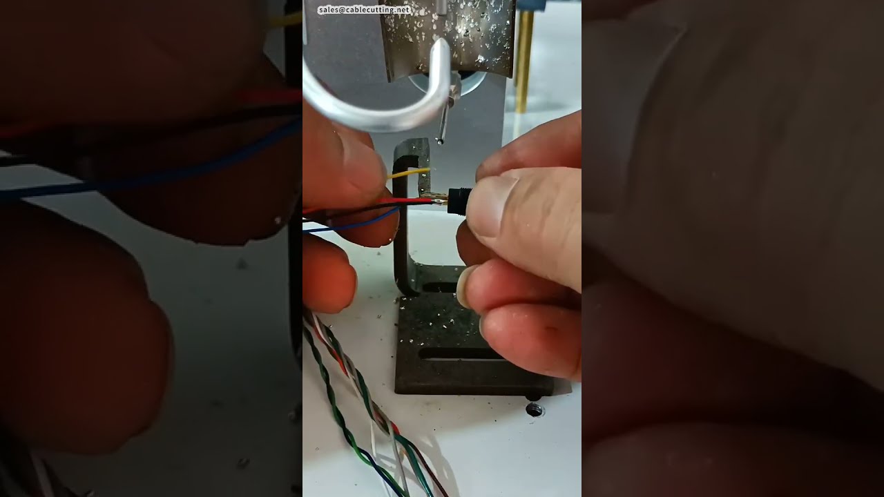 초소형 커넥터용 반자동 납땜기 #공장 #기계 #cnc